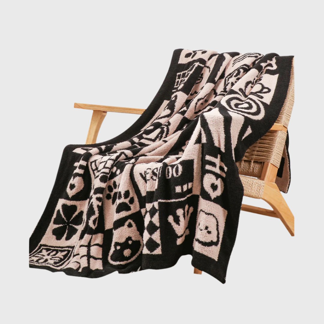 130x160cm Throw Blanket Black and White