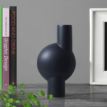 17x32cm Medium Ornament a modern abstract vase