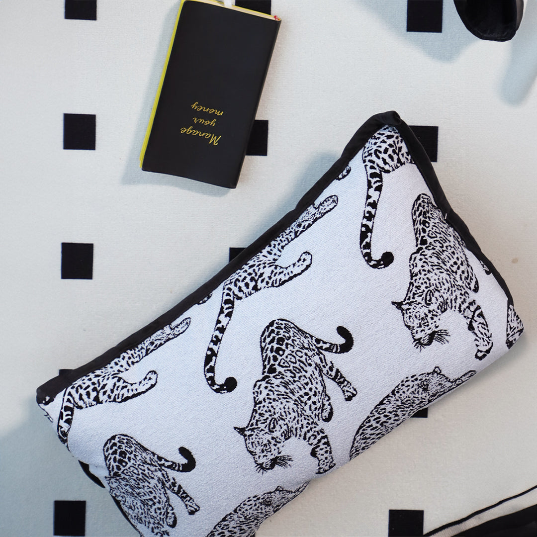 30cm Throw Pillow White Leopard