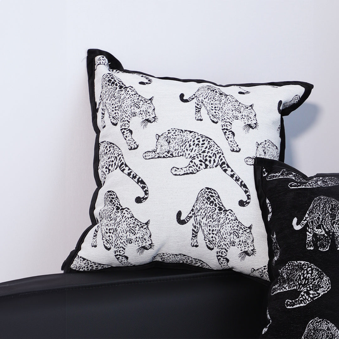 45cm Throw Pillow White Leopard