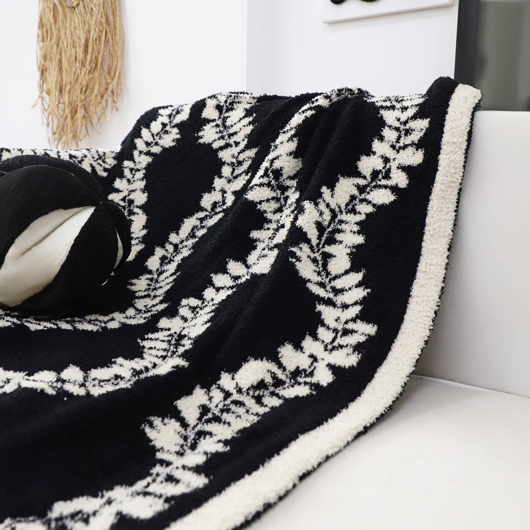 130x170cm Throw Blanket Retro Vine Pattern