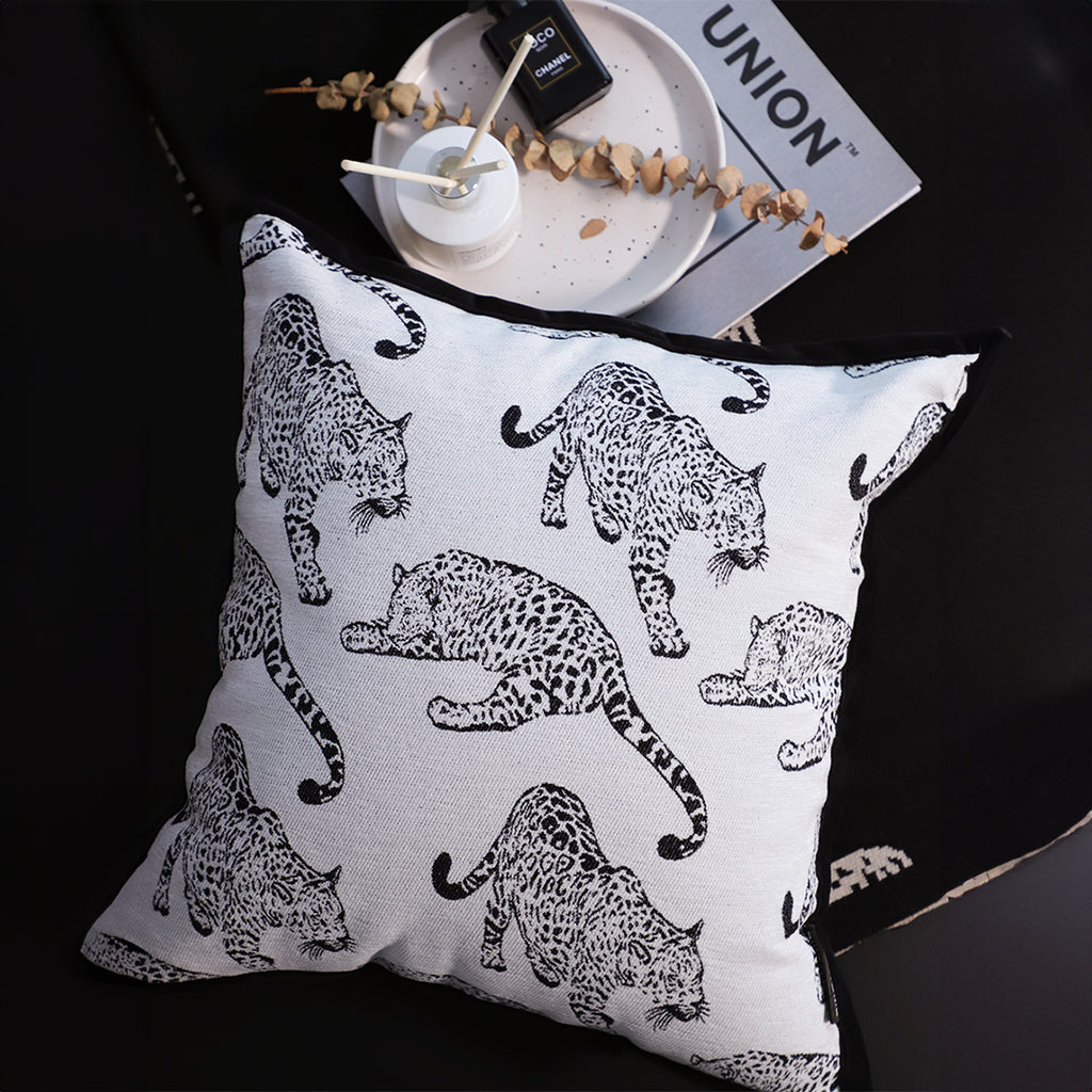 45cm Throw Pillow White Leopard