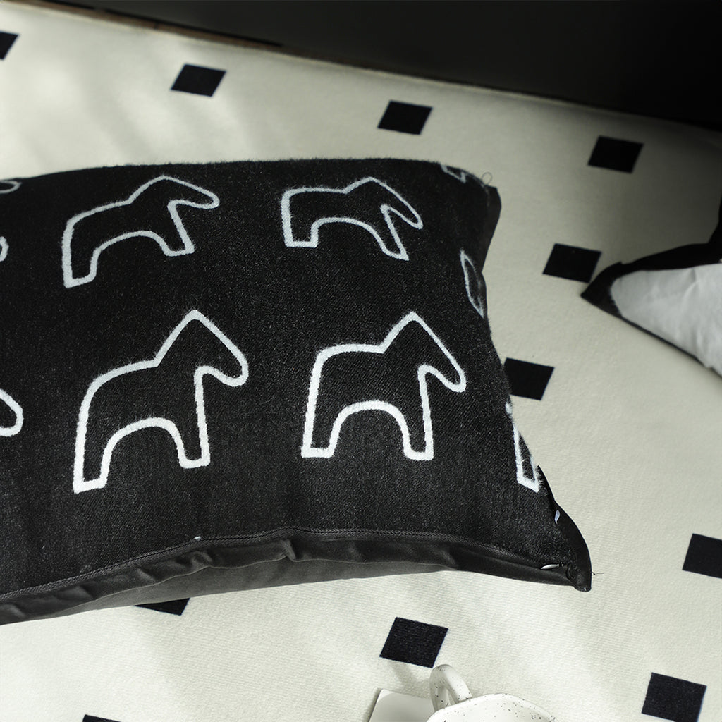 45cm Throw Pillow Black Teddy Fleece Square