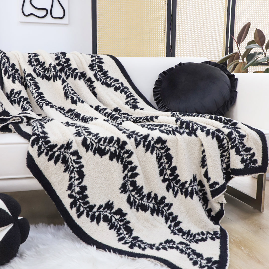 130x170cm Throw Blanket Retro Vine Pattern