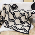 130x170cm Throw Blanket Retro Vine Pattern