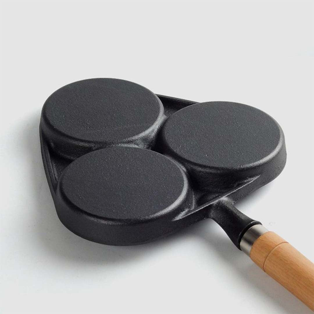 3 Mold Cast Iron Omelette Fry Pan