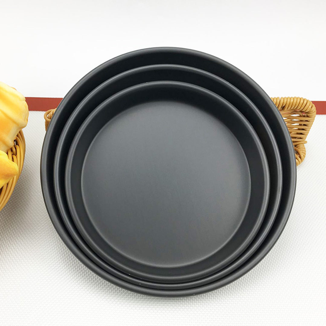 Round Black Steel Pizza Tray Set
