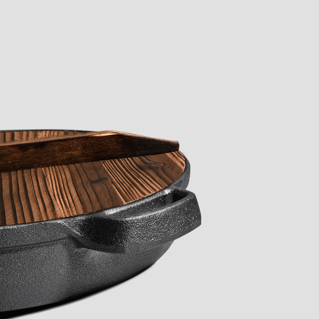 33cm Round Cast Iron Frying Pan with Wooden Lid