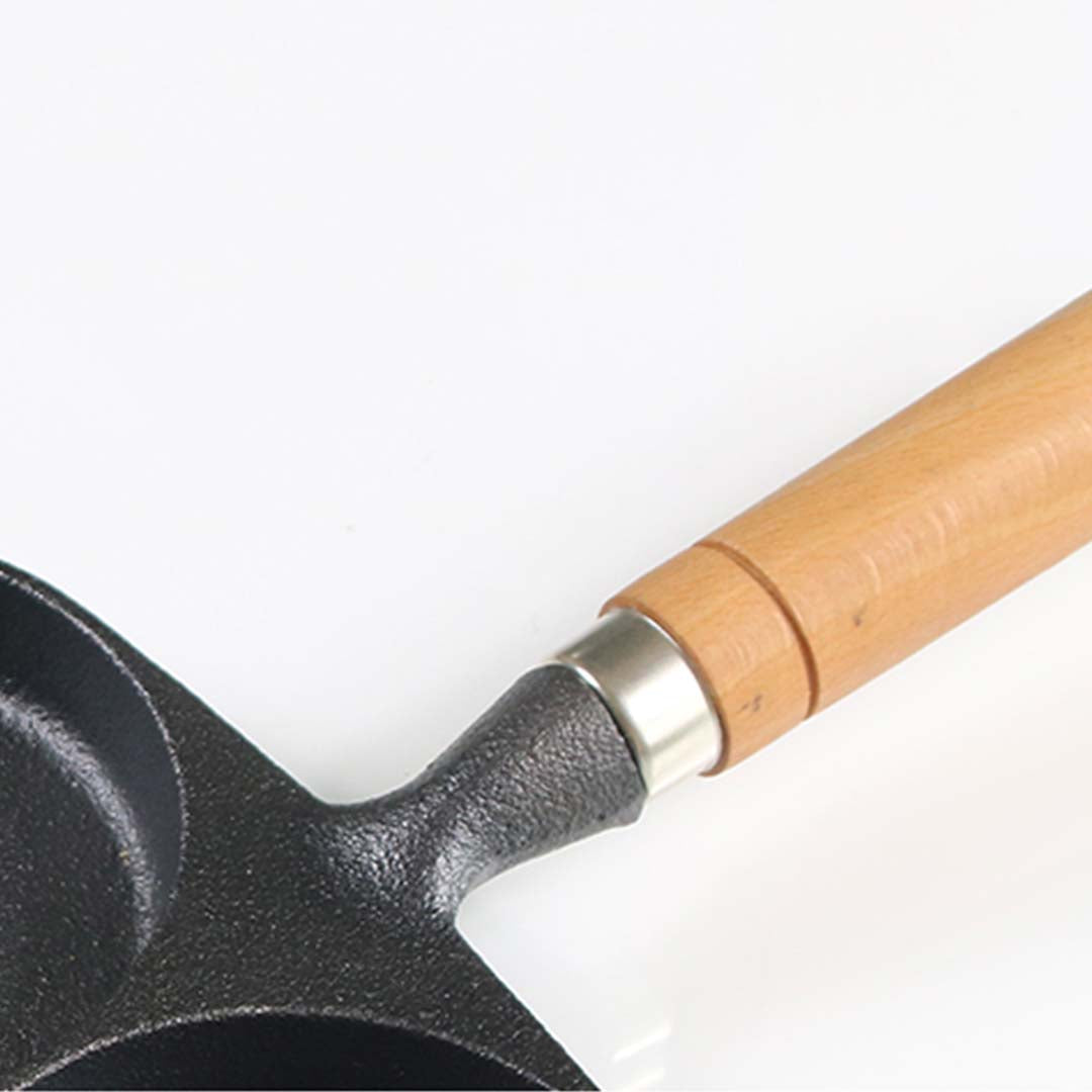 3 Mold Cast Iron Omelette Fry Pan