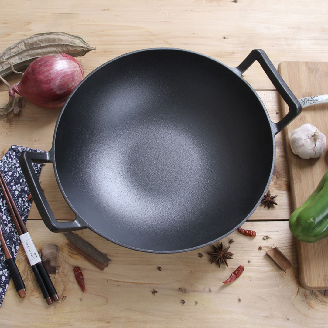 32cm Cast Iron Wok Fry Pan with Double Handle