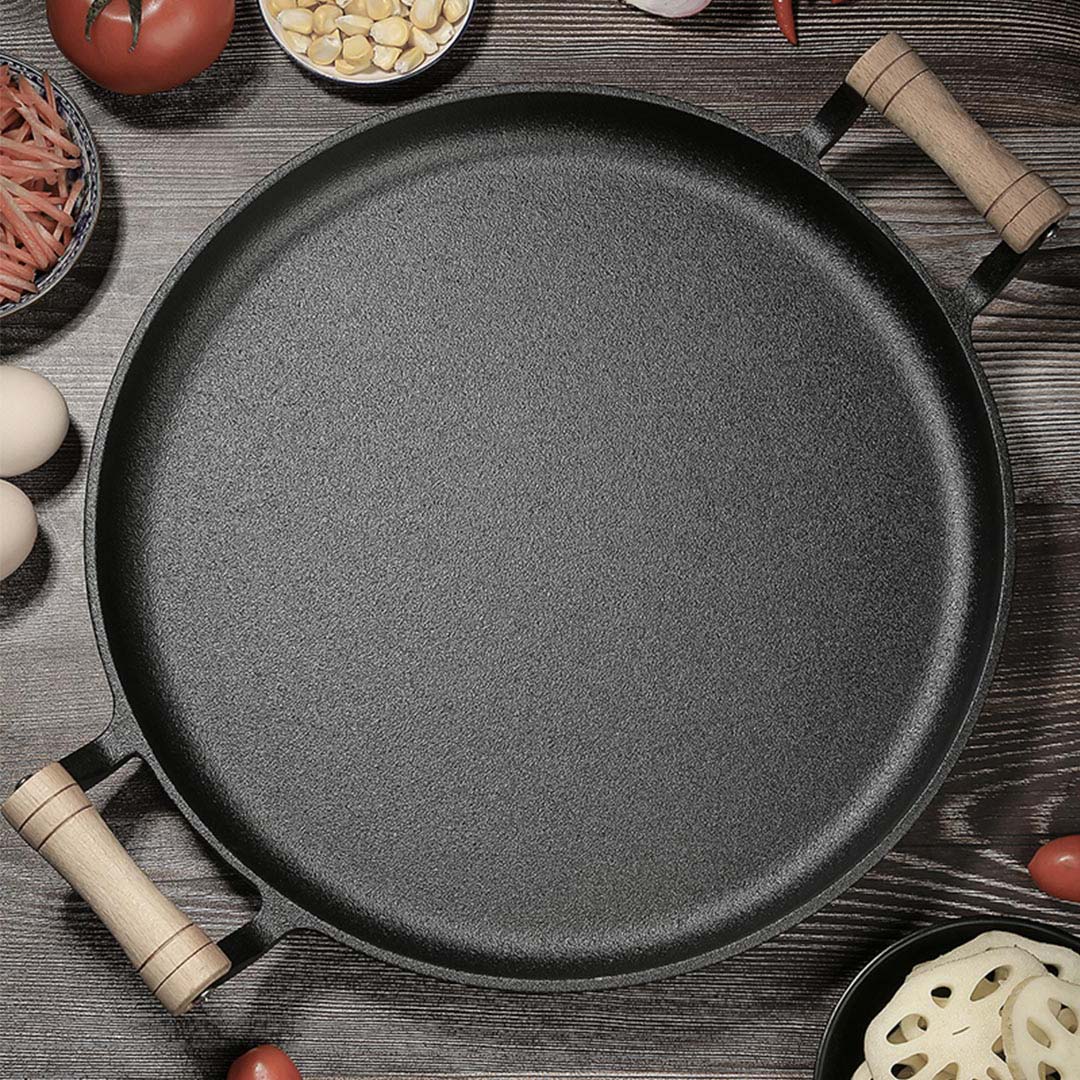 35cm Cast Iron Frying Pan With Wooden Handle