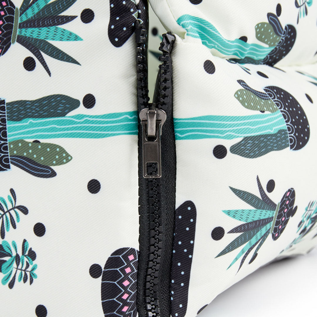 Car Pet Bag with Botanical Print