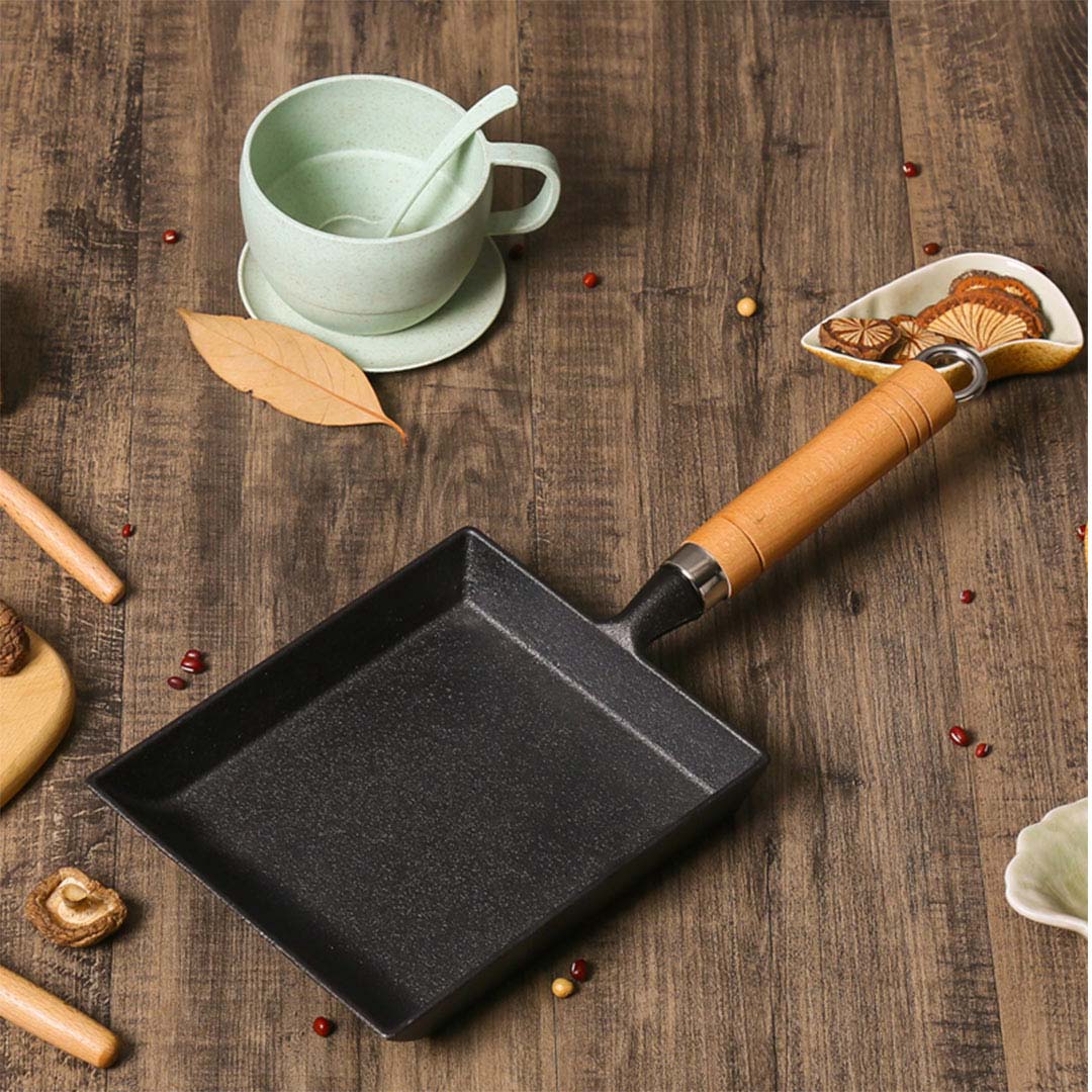 Cast Iron Tamagoyaki Omelette Fry Pan
